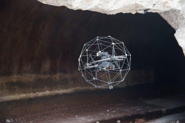 Tecnología dron aplicada al sector del agua